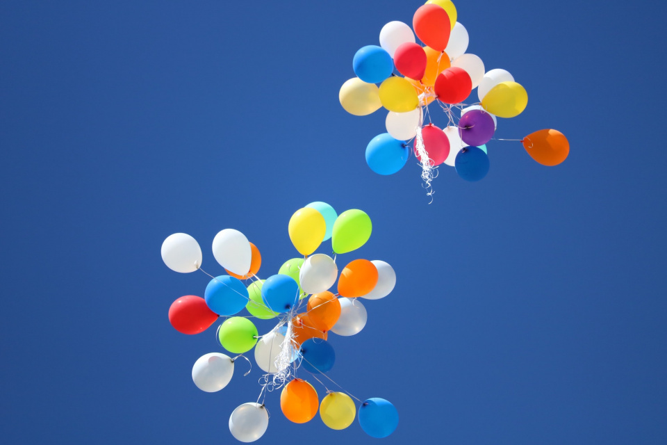 balloons being released